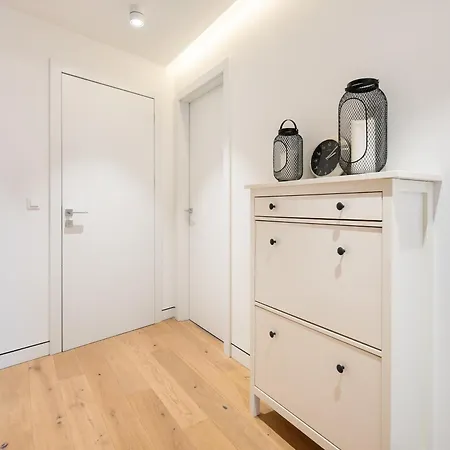 Solec Cristal By Bookinghost Apartment Warsaw