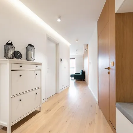 Solec Cristal By Bookinghost Apartment Warsaw